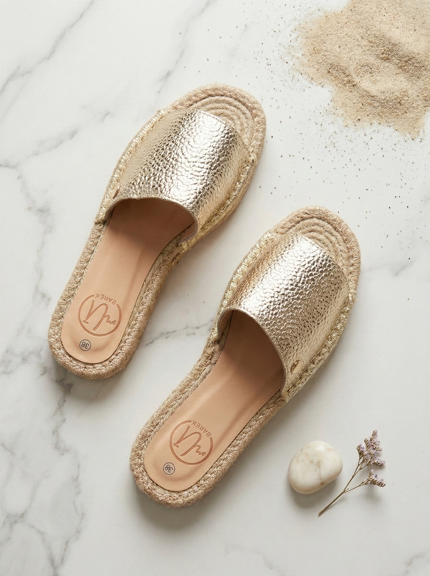 Sandalias Cuero y Yute Doradas